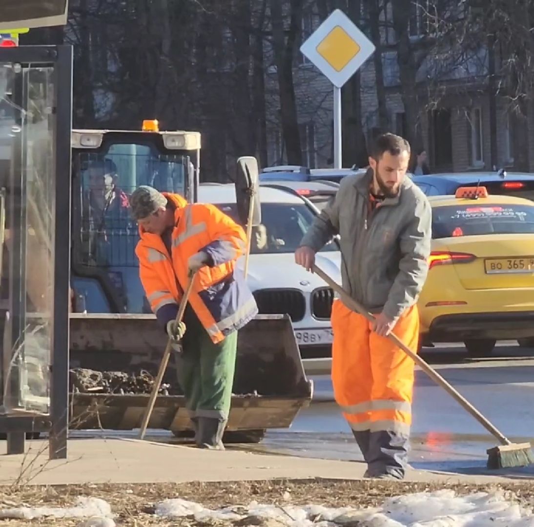 долгопрудный, субботник, Дирижабельная, дорожные службы, остановки,