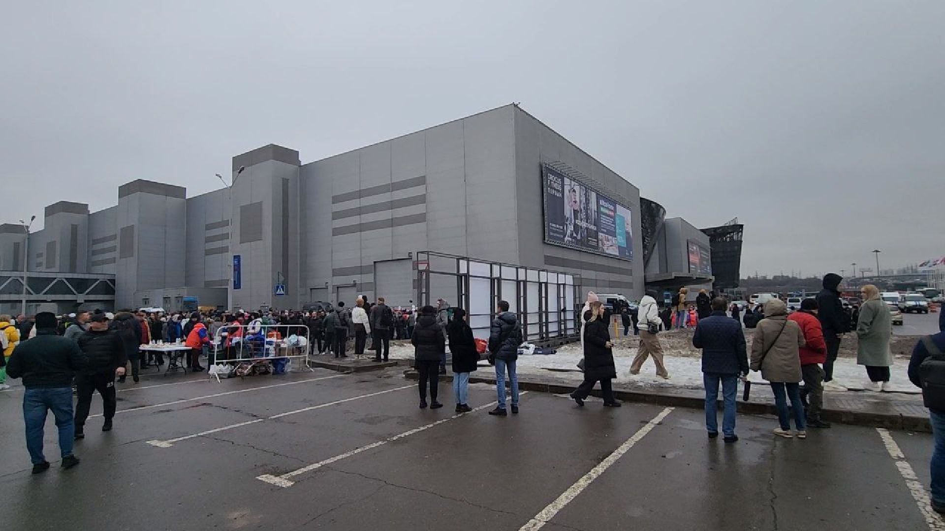 красногорск, крокус, теракт, чп, волонтеры, мемориал,