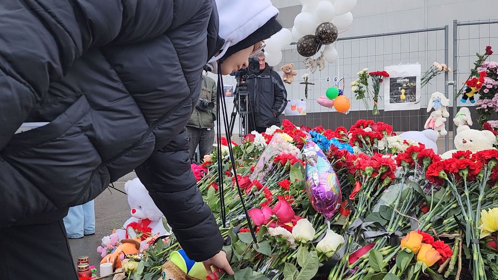 красногорск, крокус, теракт, чп, волонтеры, мемориал,