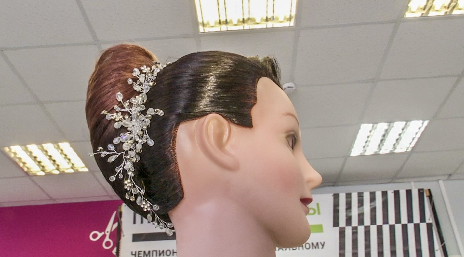 Клин, общество, молодежь, образование, парикмахеры,