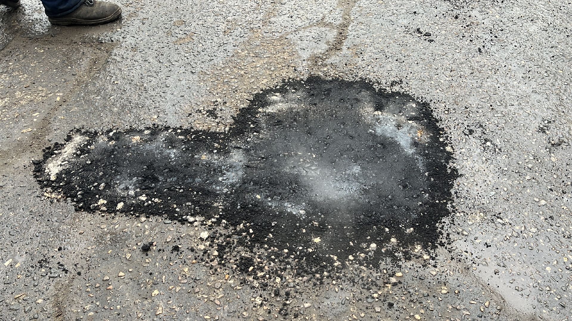 ремонт дорог, ремонт дороги, ямочный ремонт, ямы,