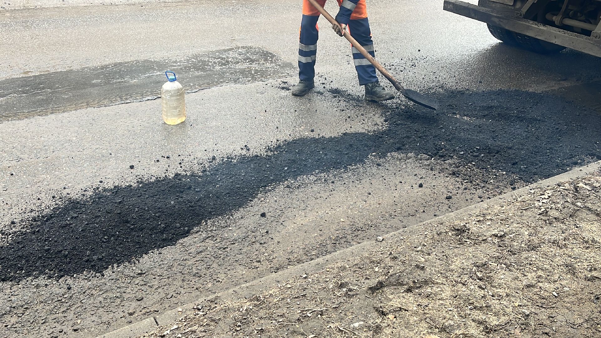 ремонт дорог, ремонт дороги, ямочный ремонт, ямы,