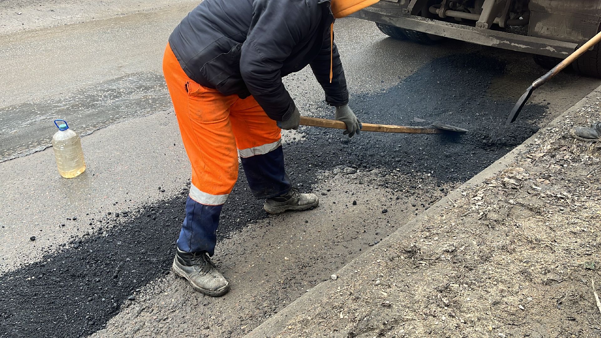 ремонт дорог, ремонт дороги, ямочный ремонт, ямы,