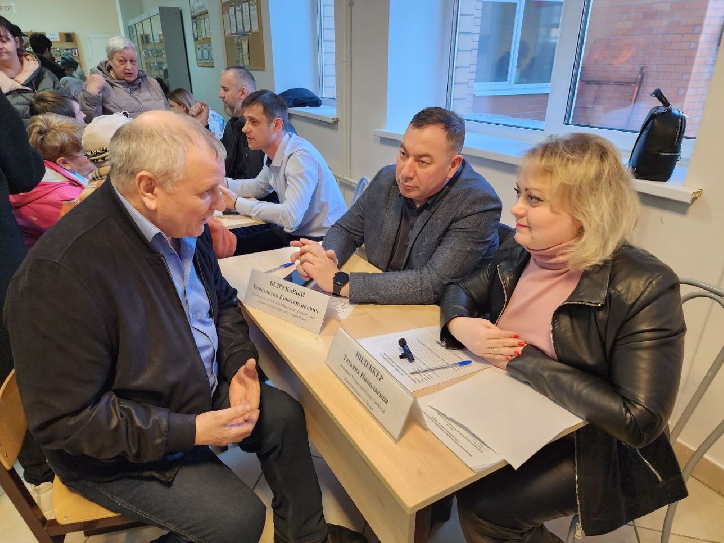 чехов, выездная администрация, жители, автобус, рейс,