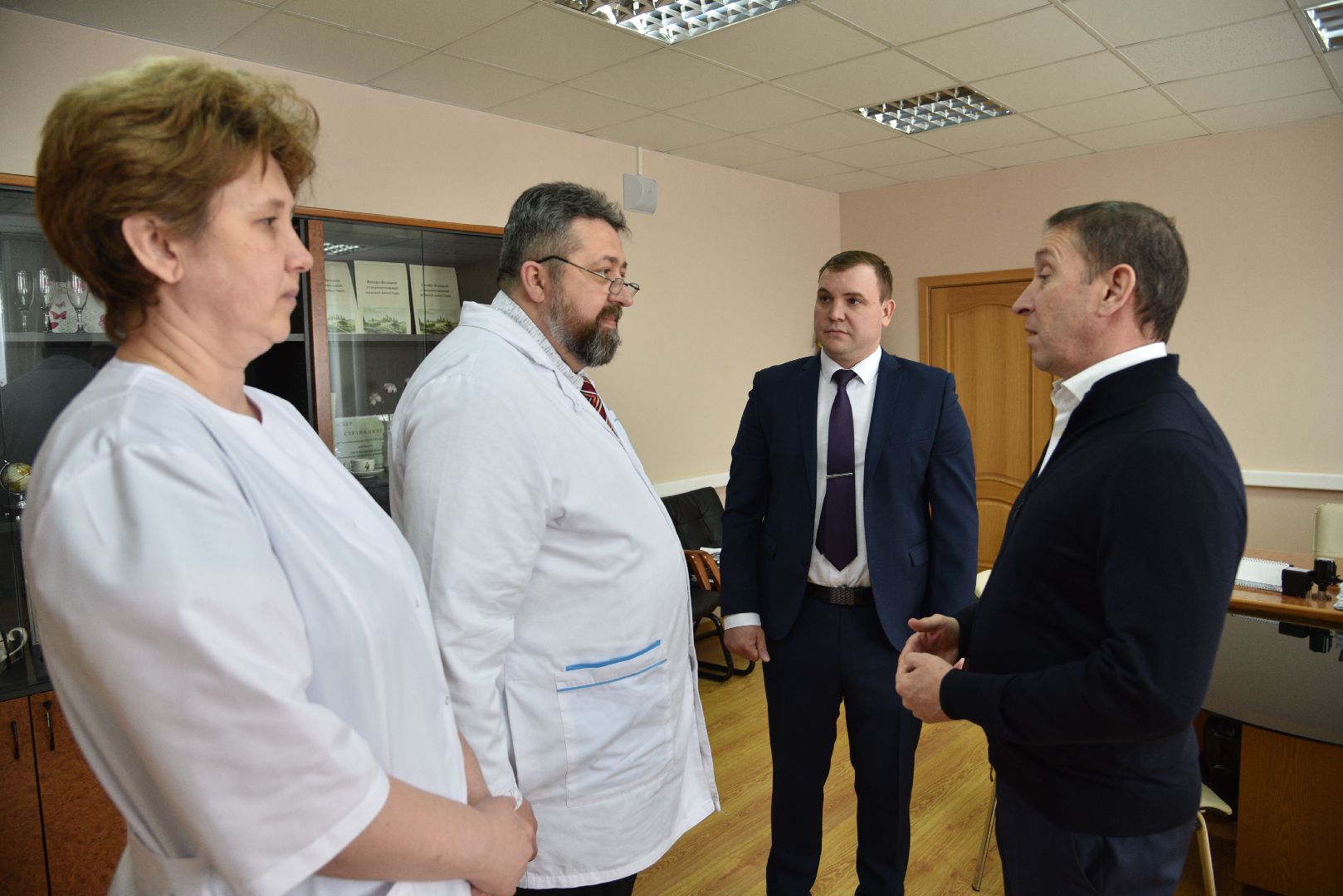 лотошино, лотошинская больница, здравоохранение, земский доктор,