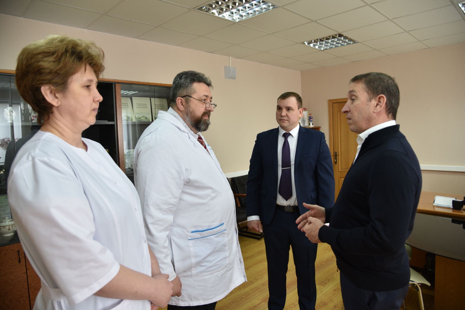 лотошино, лотошинская больница, здравоохранение, земский доктор,