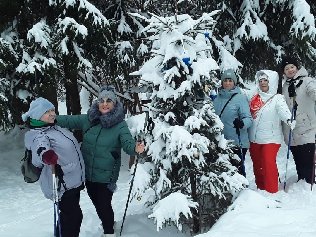 Краснознаменск, общество