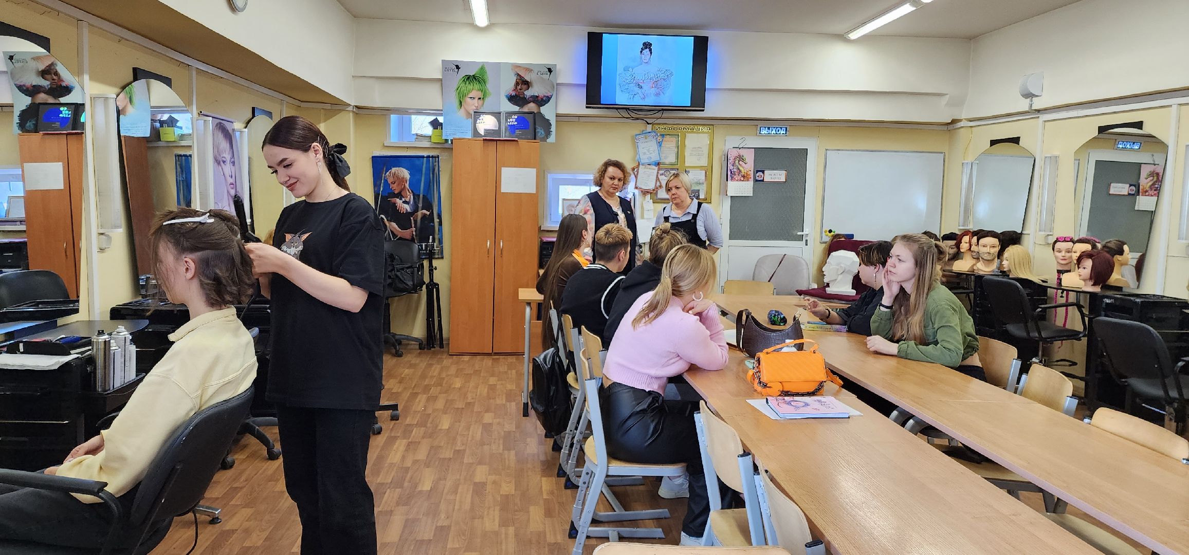 раменское, образование, региональный этап всероссийского чемпионатного движения, профессионалы, студентка раменского колледжа заняла первое место в компетенции парикмахерское искусство,