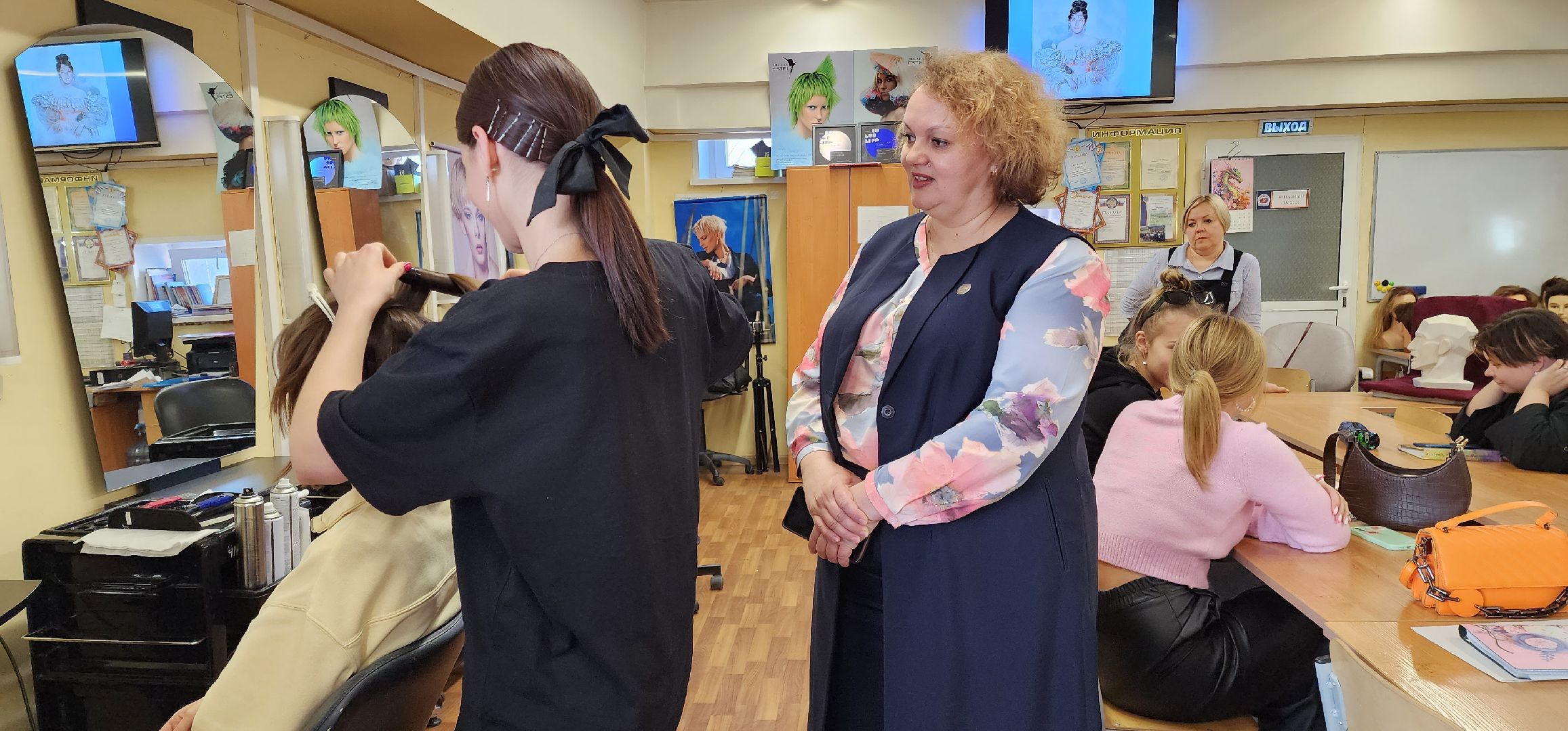 раменское, образование, региональный этап всероссийского чемпионатного движения, профессионалы, студентка раменского колледжа заняла первое место в компетенции парикмахерское искусство,