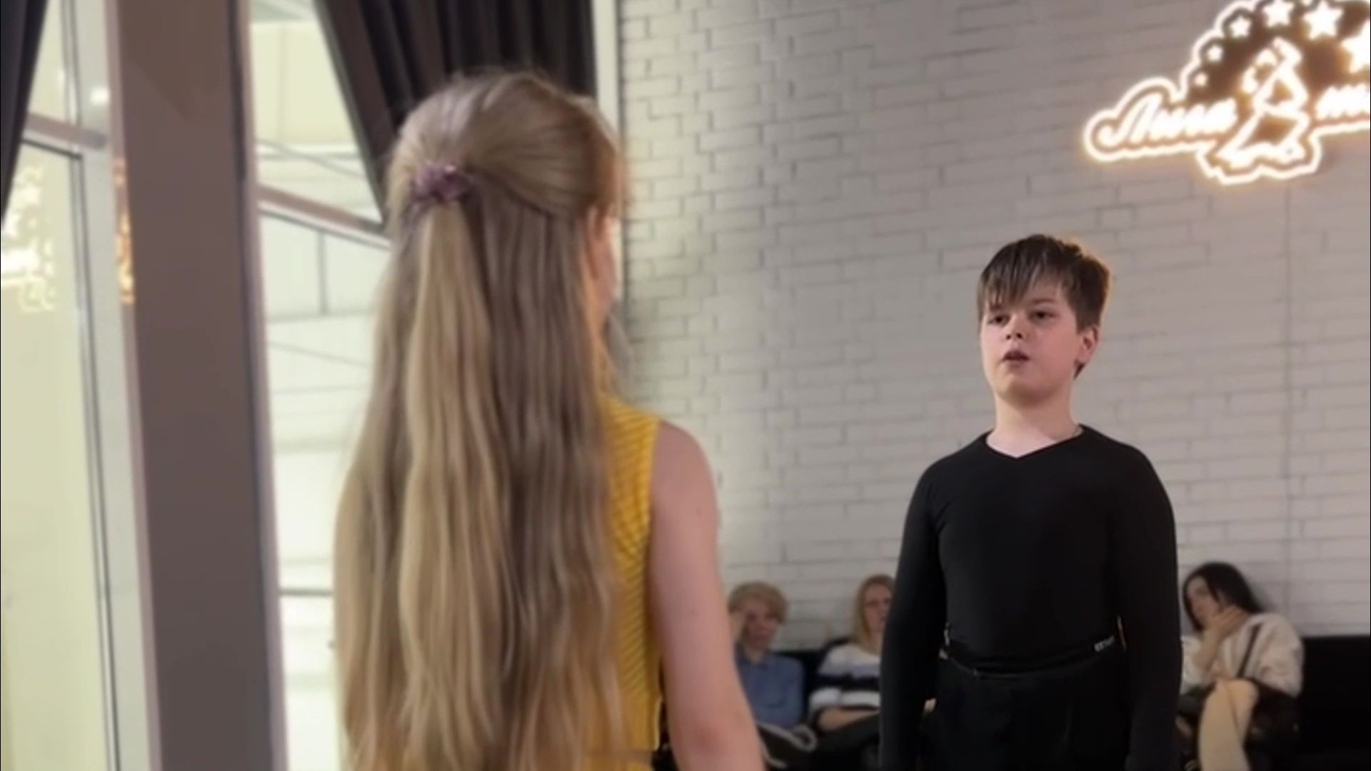 Реутов, танцы, занятия, бесплатно, вальс, движения, пластика,