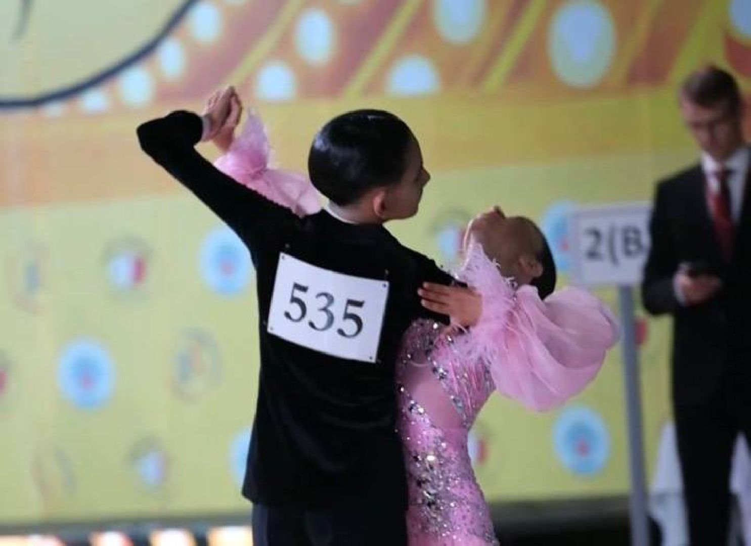 Реутов, танцы, занятия, бесплатно, вальс, движения, пластика,