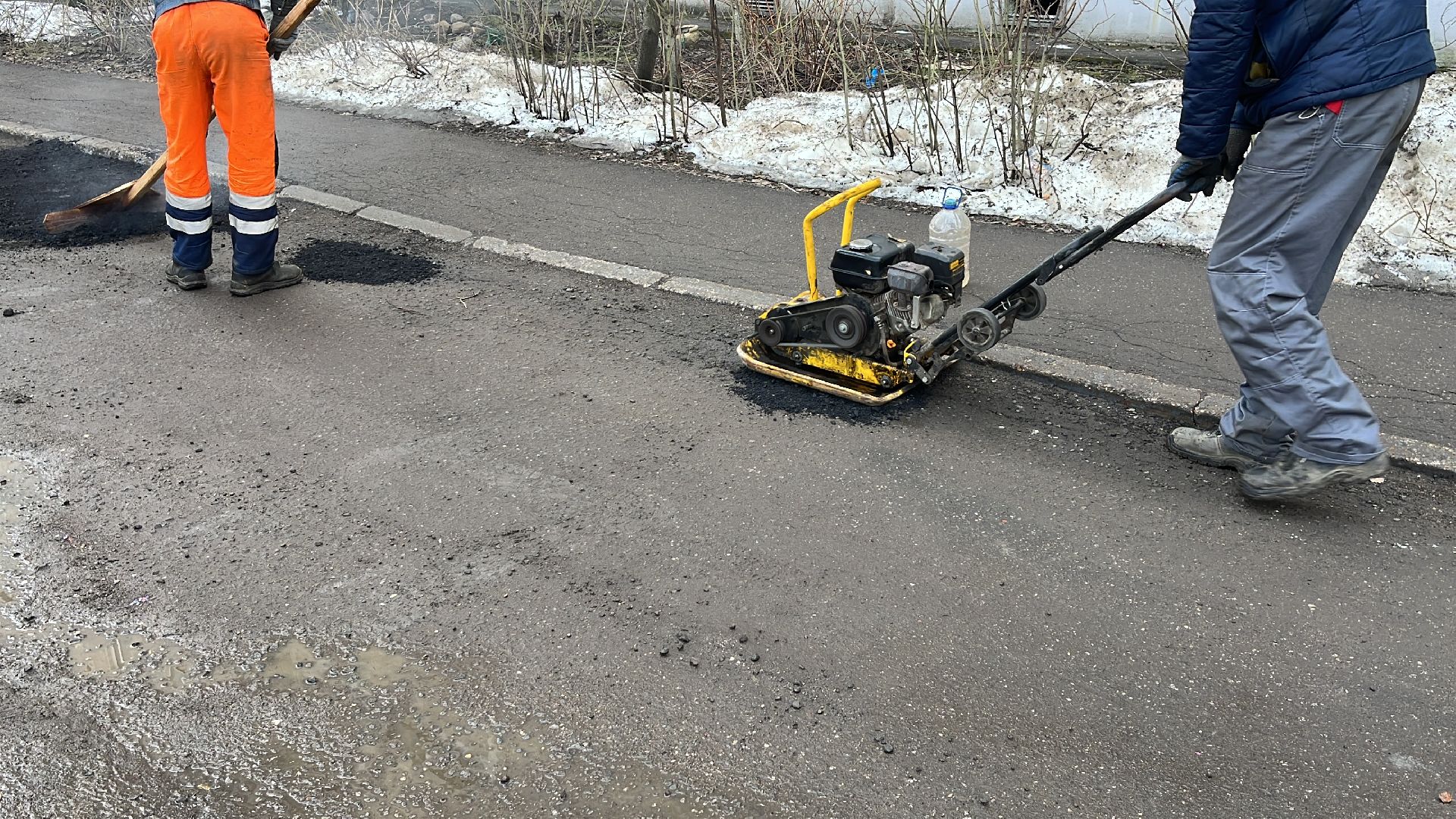 ремонт дорог, ремонт дороги, ямочный ремонт,
