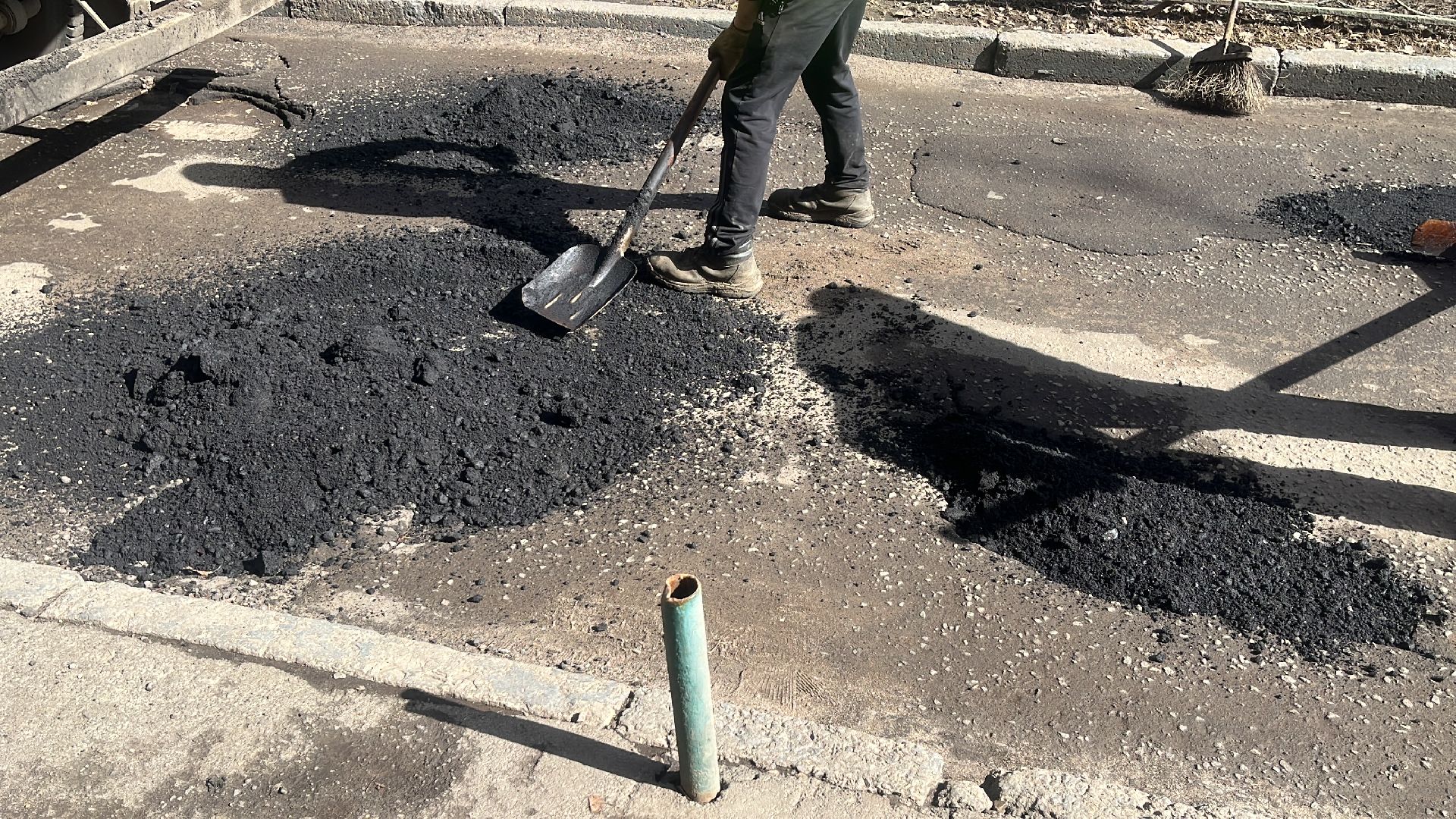 ремонт дорог, ремонт дороги, ямочный ремонт,