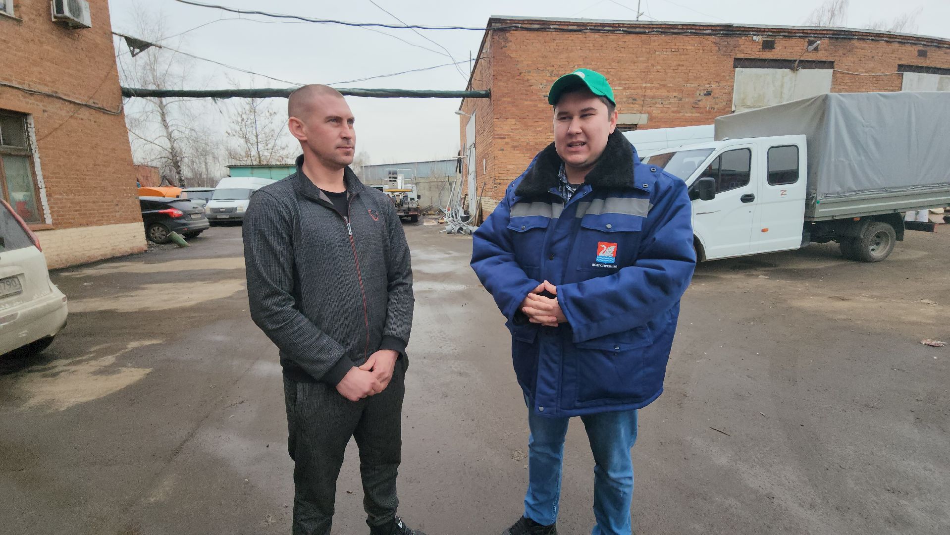 долгопрудный, мбу благоустройство, Молодой тракторист, снегоуборочная техника,