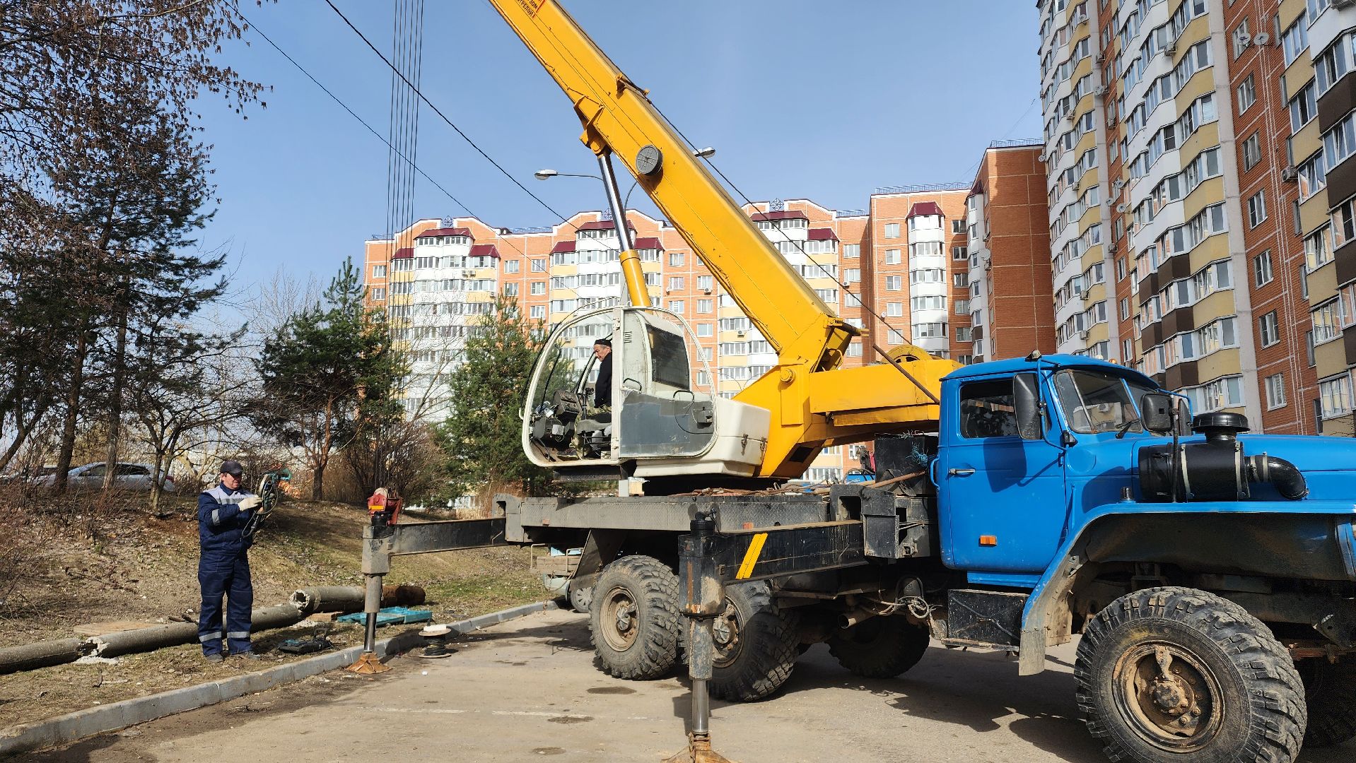 благоуйстройство, Домодедово, Подмосковье, Опора ЛЭП, демонтажные работы,