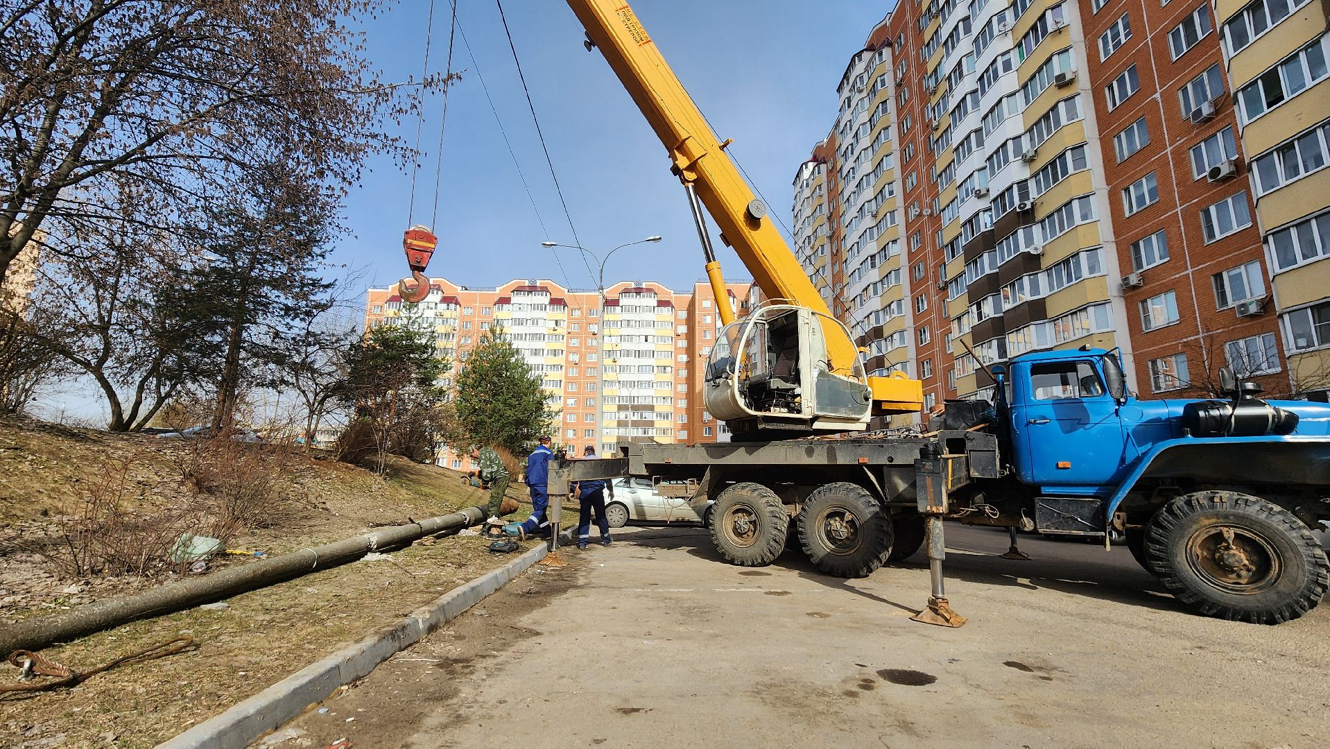 благоуйстройство, Домодедово, Подмосковье, Опора ЛЭП, демонтажные работы,