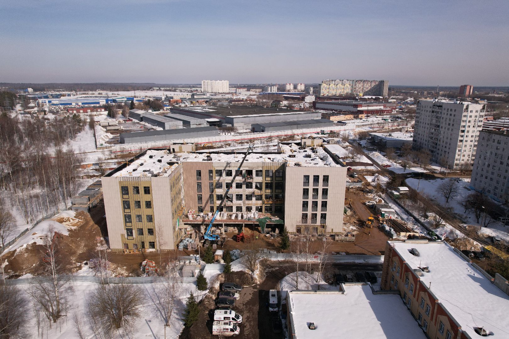 видео с коптера, поликлиника, медицина, лобня,