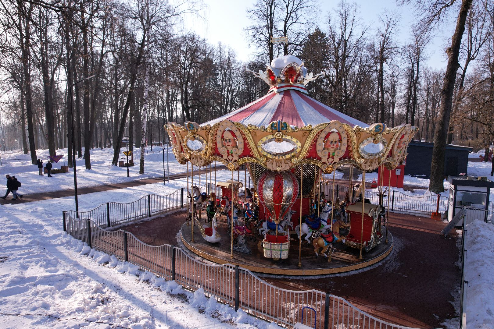 видео с коптера, парк, пруды,
