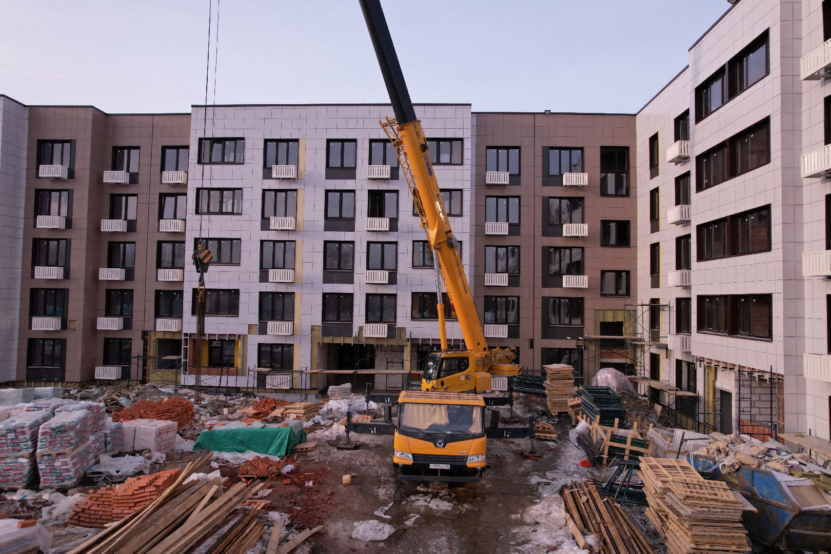 видео с коптера, дом, жилье,