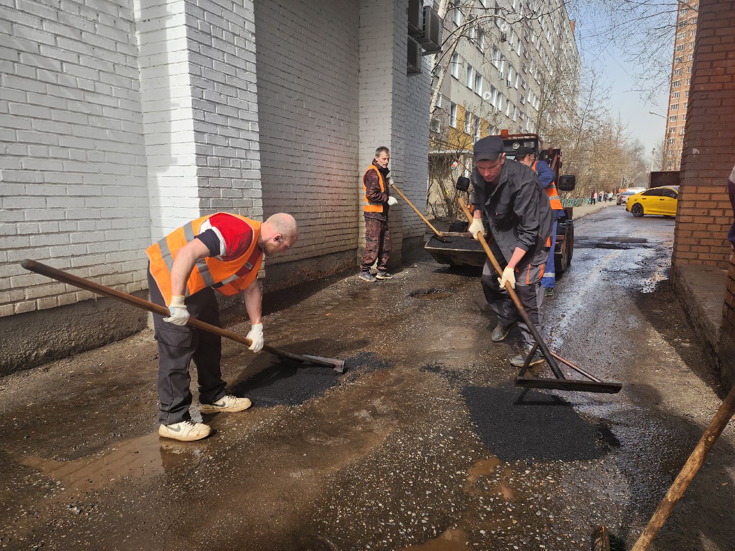 пушкино, ямочный ремонт, благоустойство, дворовая территория,