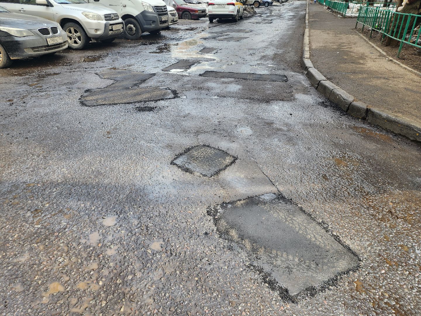 пушкино, ямочный ремонт, благоустойство, дворовая территория,