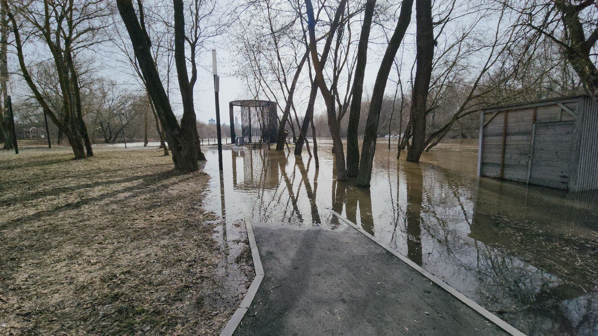 серпухов, принарский парк, река нара, разлив, МАФы, подтопления,