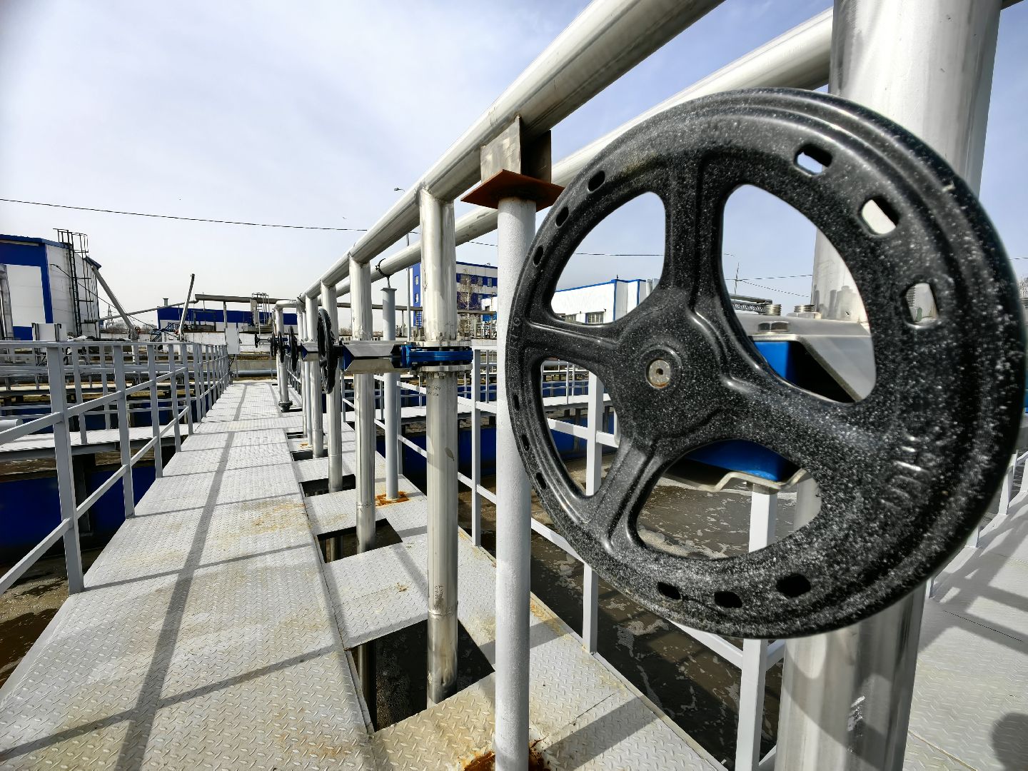 Очистные сооружения, реконструкция, обработка, отходы, модернизация, ввод в эксплуатацию,