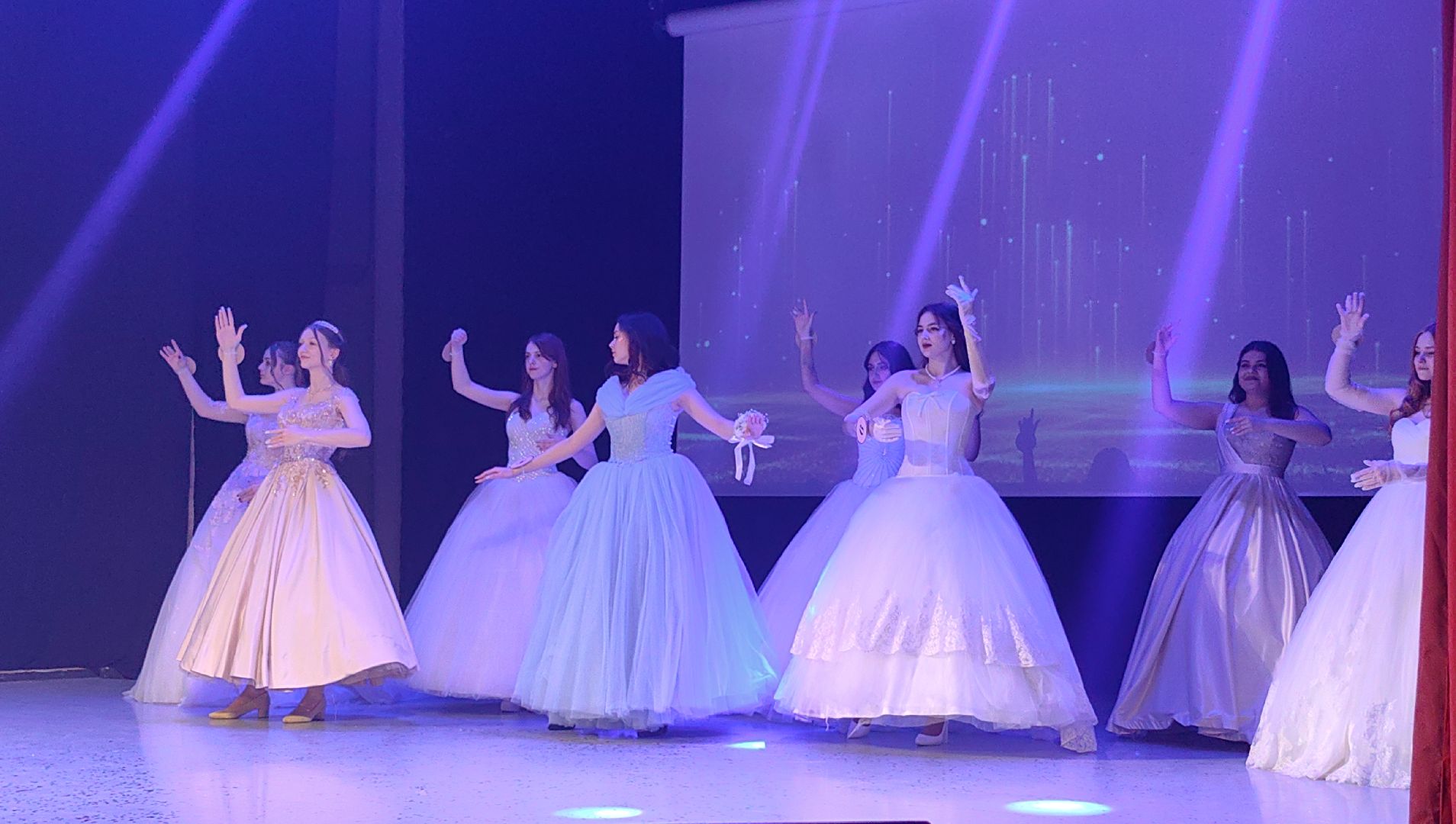 Мисс Весна 2024, конкурс, колледж, дефиле, нараждение, грамоты, корона,