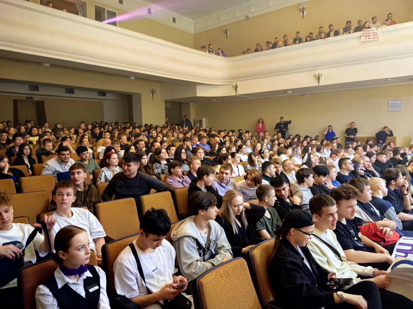 Мисс Весна 2024, конкурс, колледж, дефиле, нараждение, грамоты, корона,