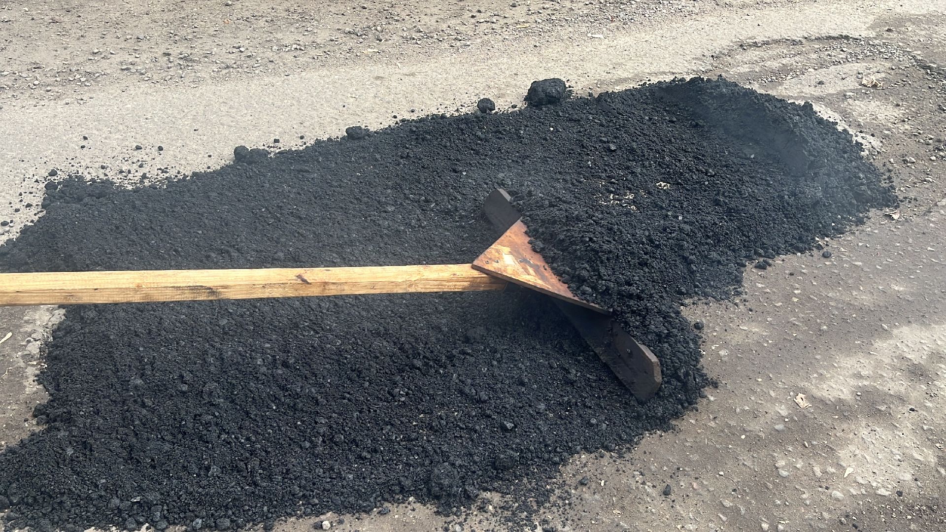 ремонт дорог, ремонт дороги, ямочный ремонт, ямы,