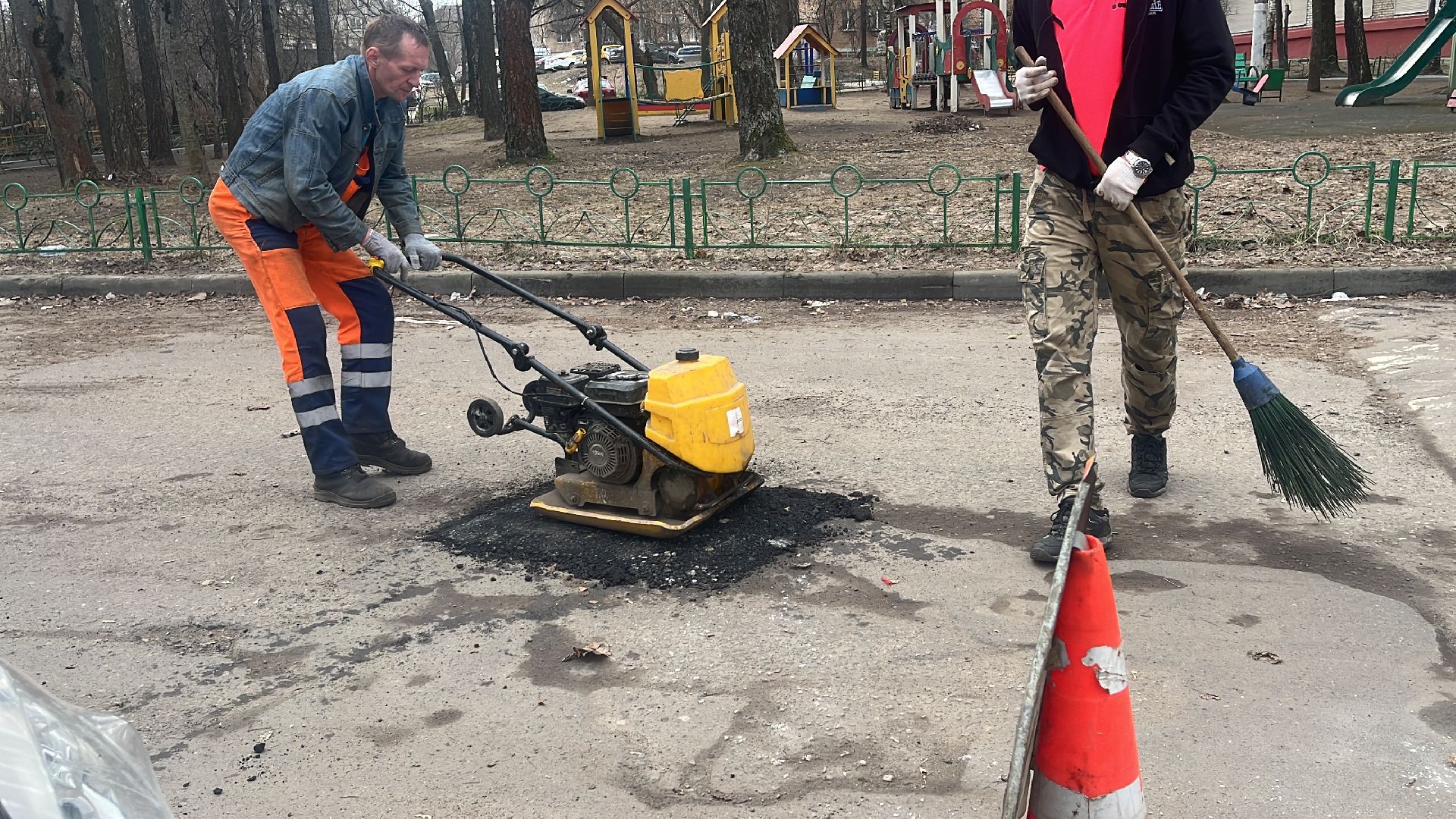 ремонт дорог, ремонт дороги, ямочный ремонт, ямы,