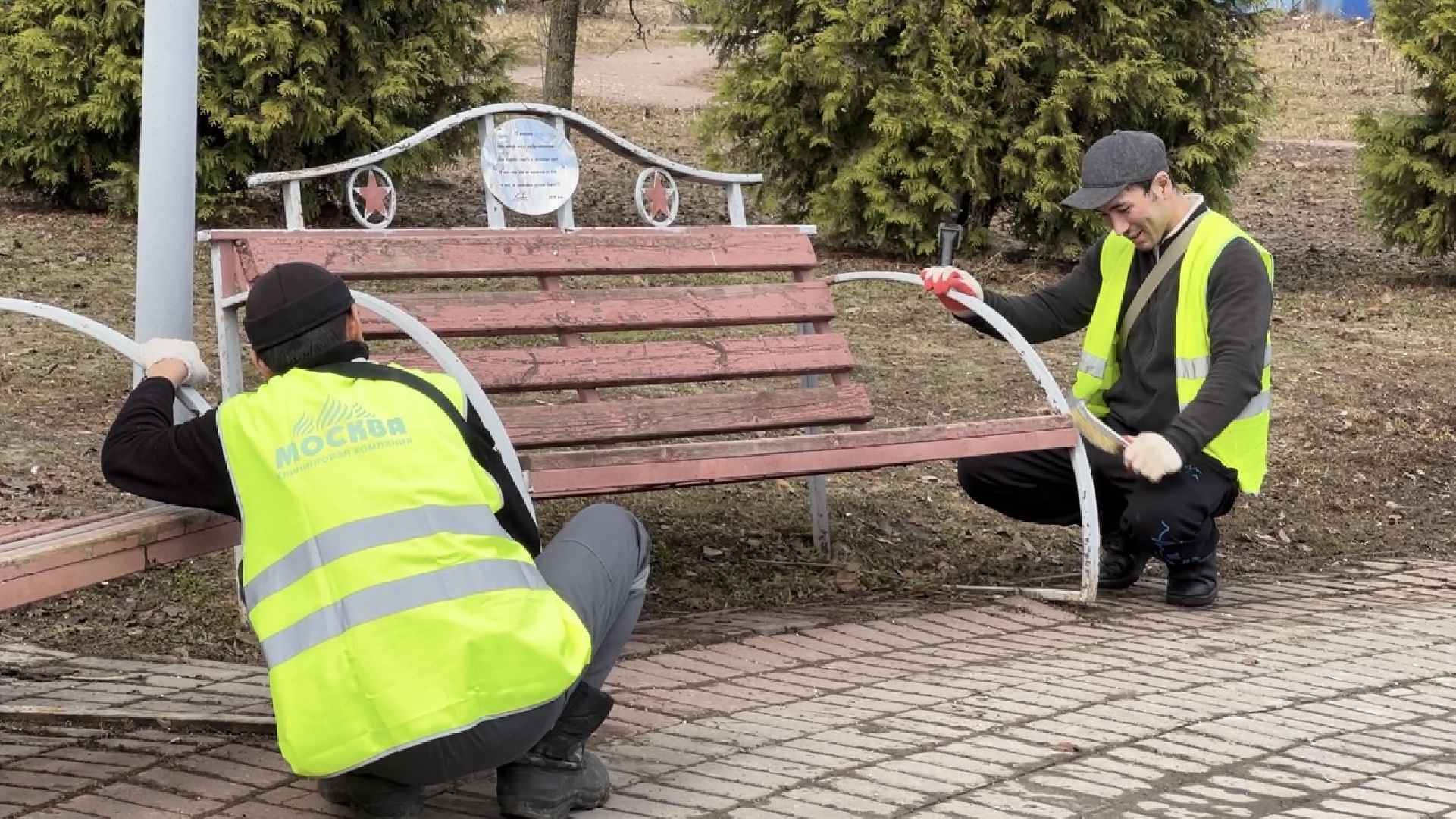 химки, месяц чистоты и благоустройства, благоустройство, уборка общественных территорий, уборка парка,