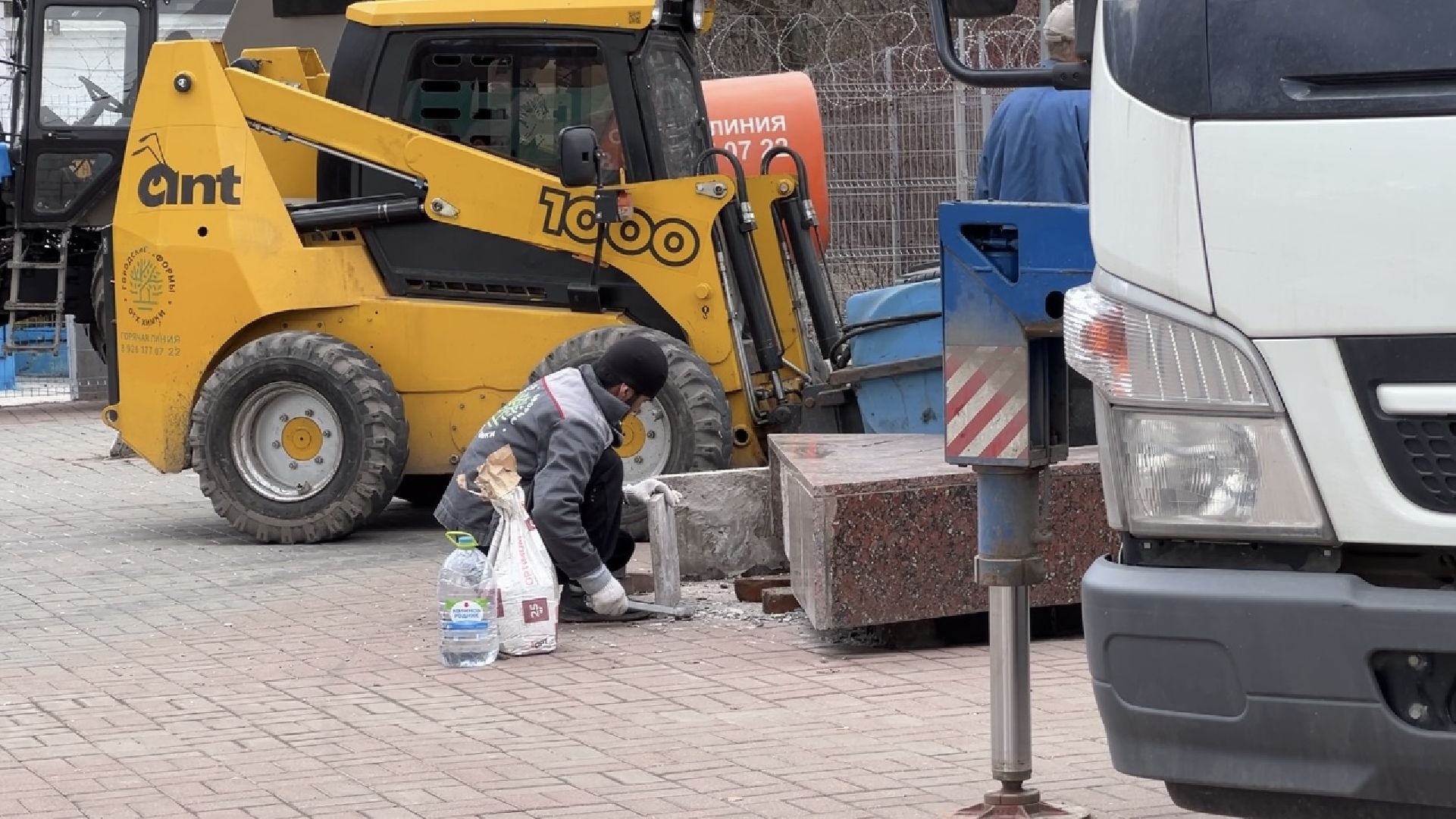 уборка города, монумент, месяц чистоты и благоустройства, благоустройство, химки,