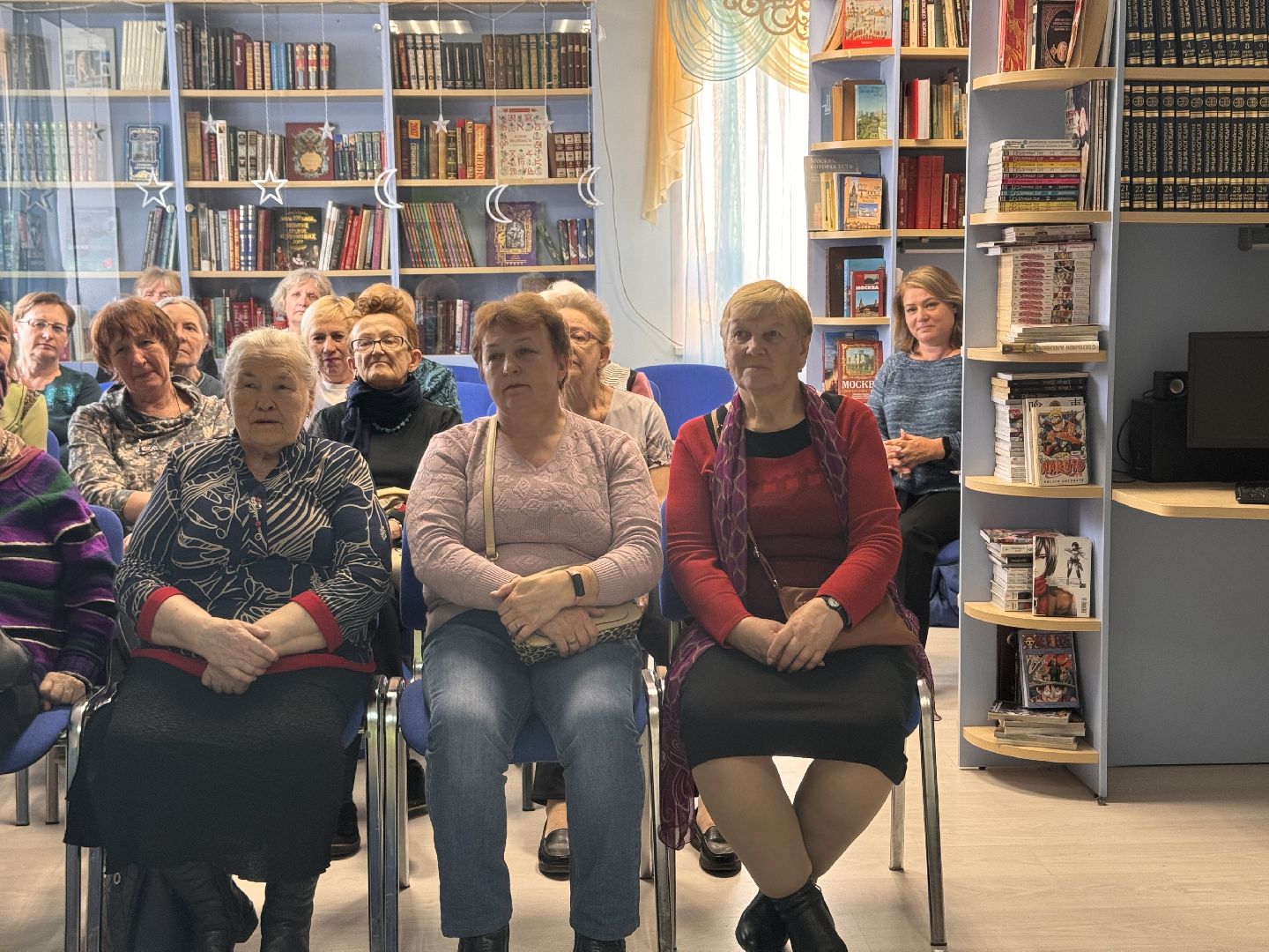 нутрициология, библиотека, лекция в библиотеке,