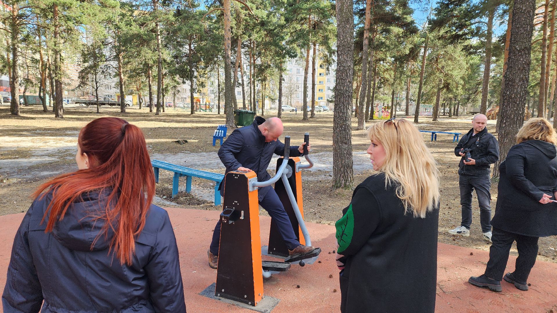 рейд чистоты, подготовка к лету, парки подмосковья, уборка территории,