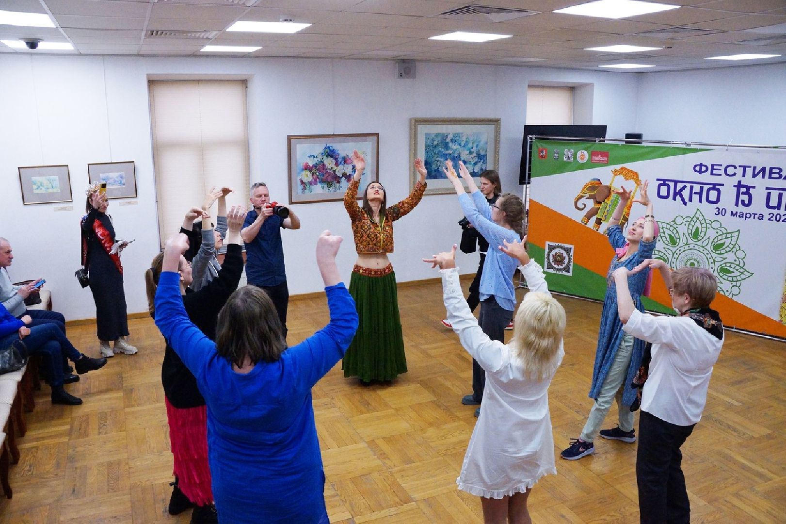 международная выставка, окно в индию, анна сидорина,