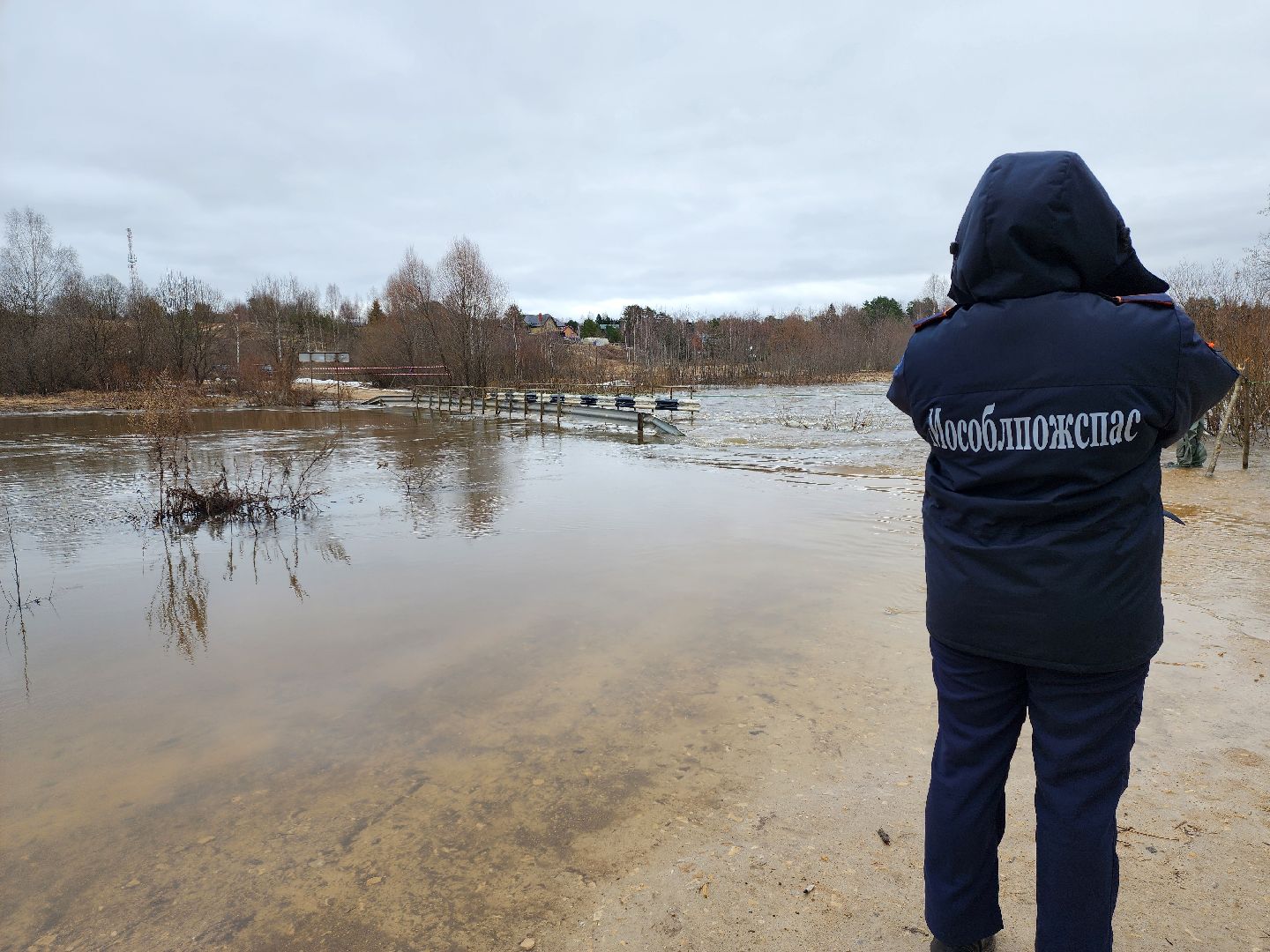 руза, Слобода, мособлпожспас, спасатели, Переправа, рузский городской округ, помощь,