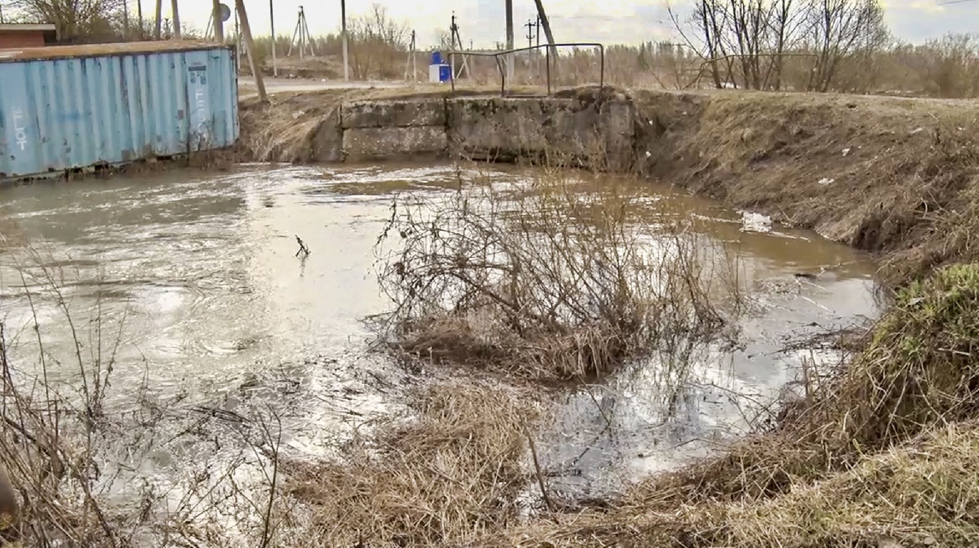 Клин, общество, противопаводковые мероприятия, спасатели, весна, таяние снега,