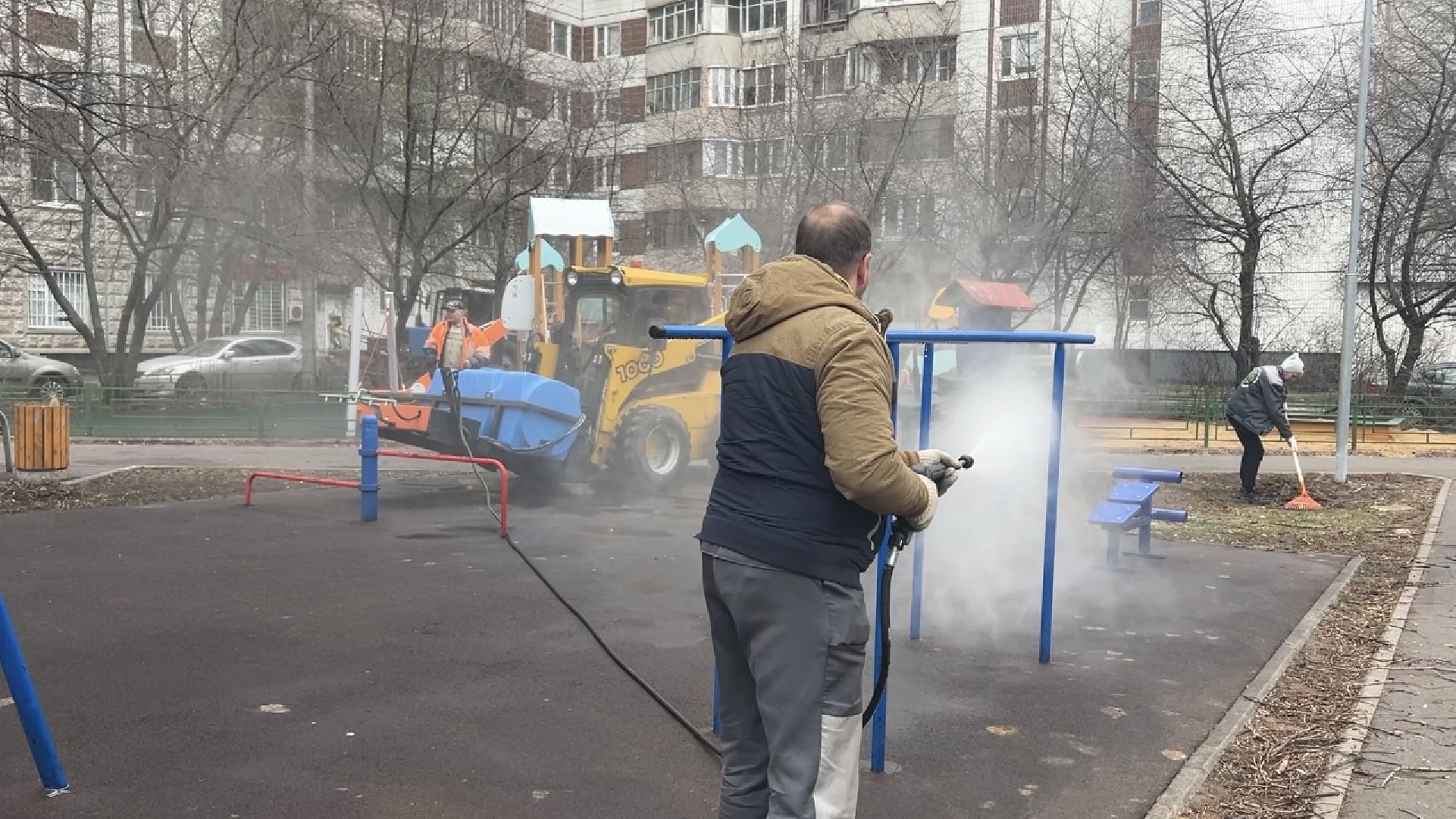 химки, месяц чистоты и благоустройства, уборка дворов, уборка города, благоустройство,