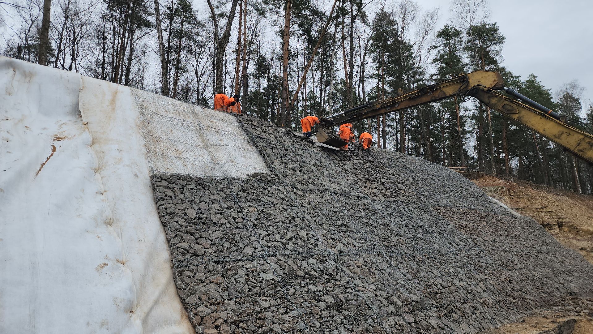 серпухов, строительство дорог, автобан, габион, трасса А108,