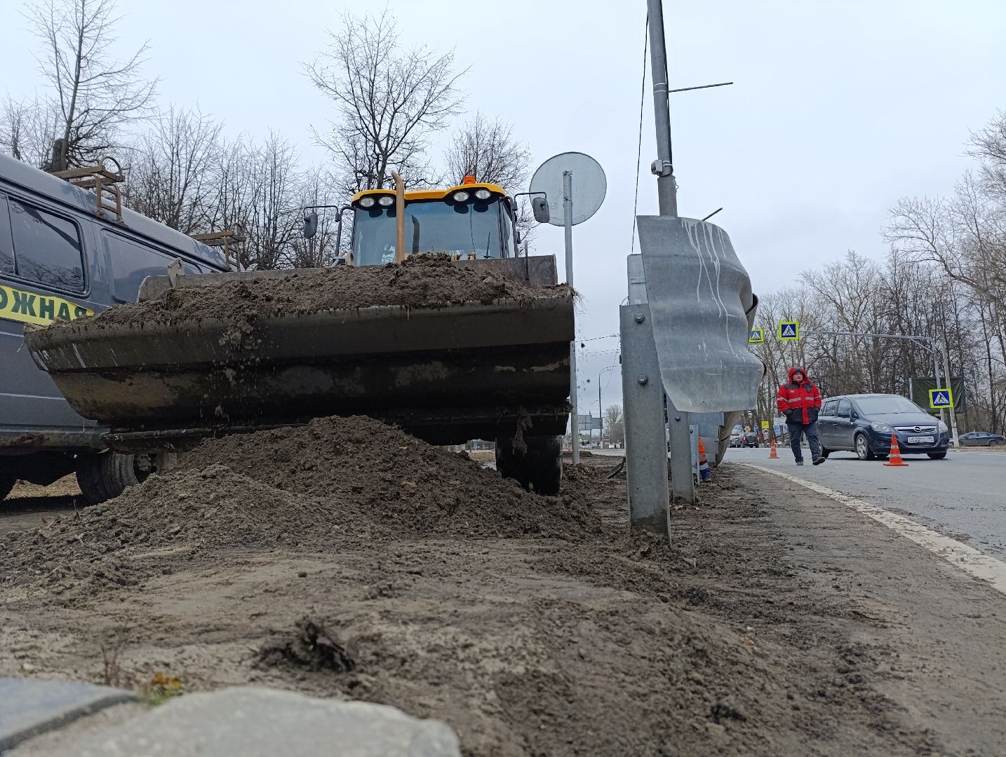Бронницы, Благоустройство, Уборка дорог, Бронницкий Дорсервис, Уборка остановок,