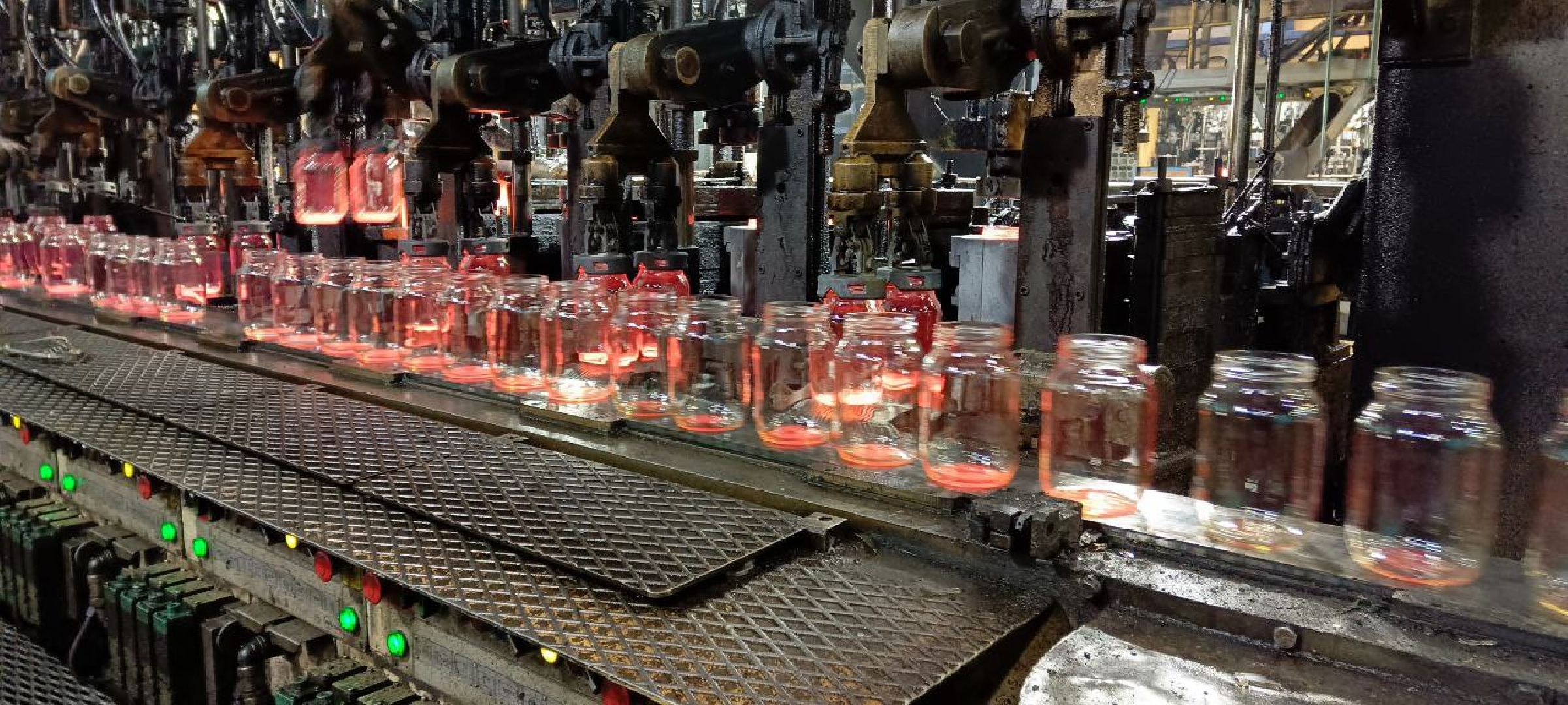 Дмитров, Стекольный завод, Стеллар Гласс,