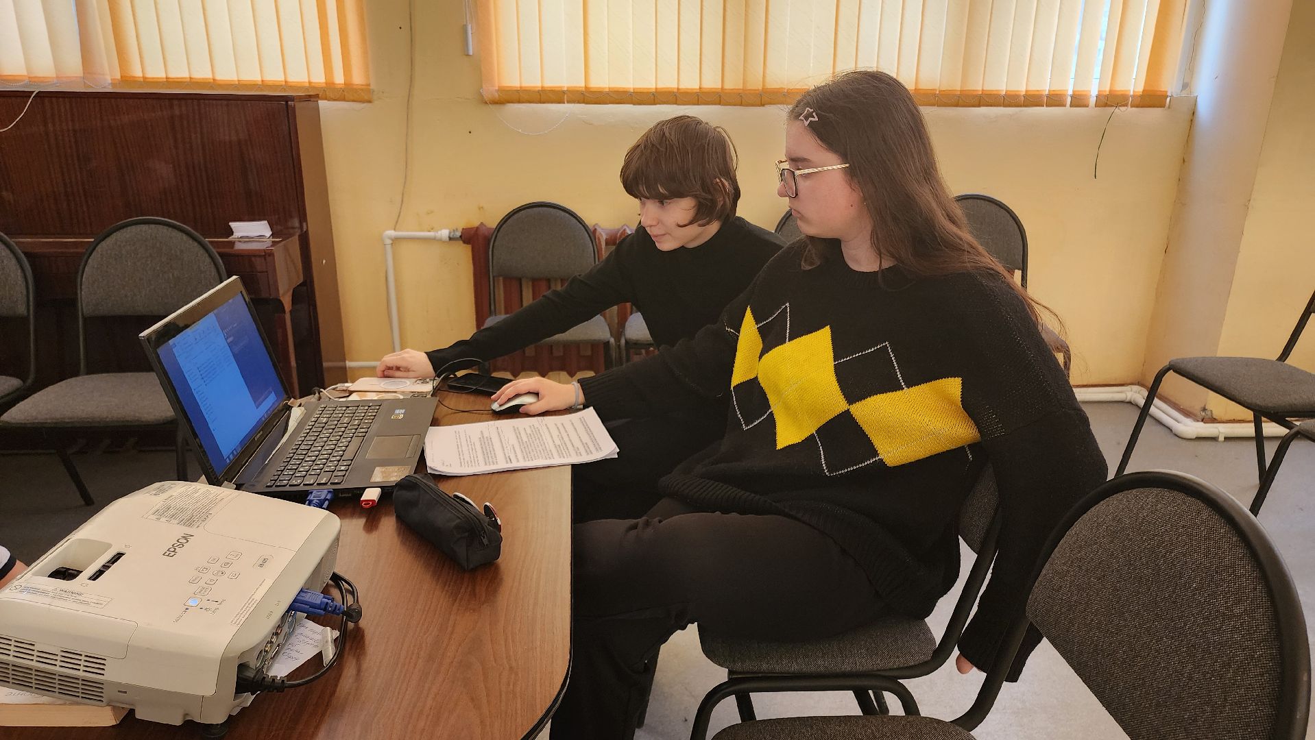 кашира, школа 4, спектакль, театр, федеральный проект, 9 мая, день победы,