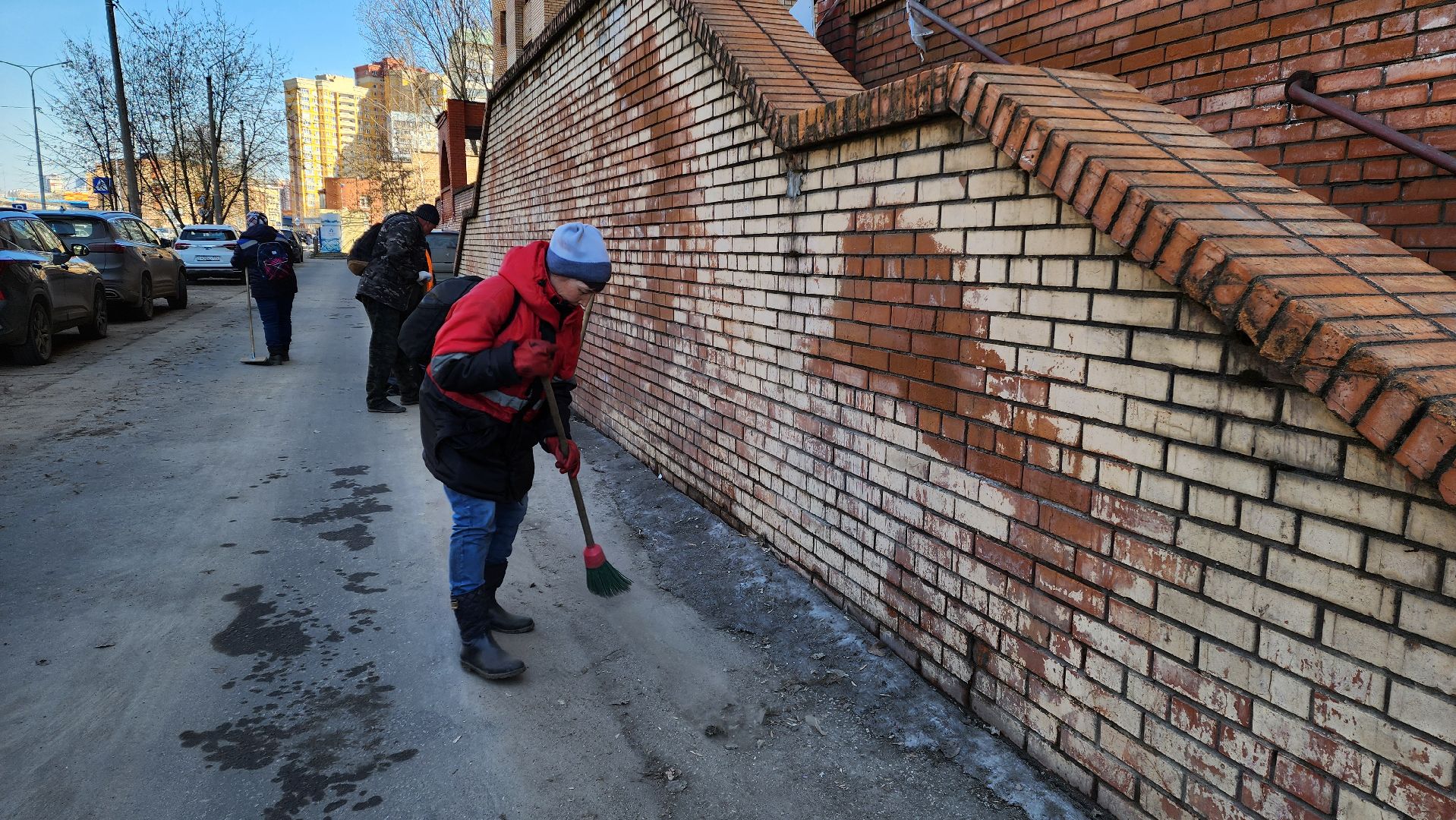 красногорск, субботник, уборка общественных территорий, уборка дворов после зимы, уборка города,