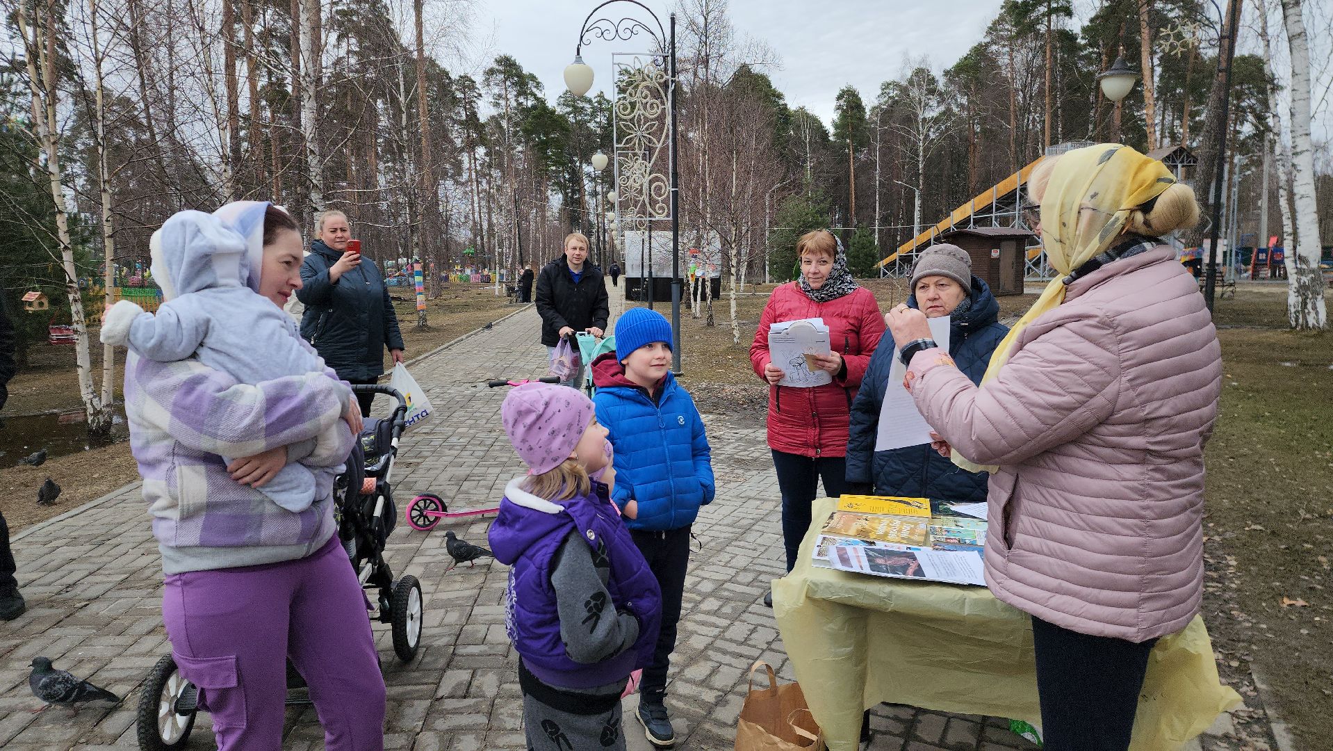 шатура, покормите птиц зимой, парк, парки подмосковья ., парки шатуры, международная акция, кормушки,