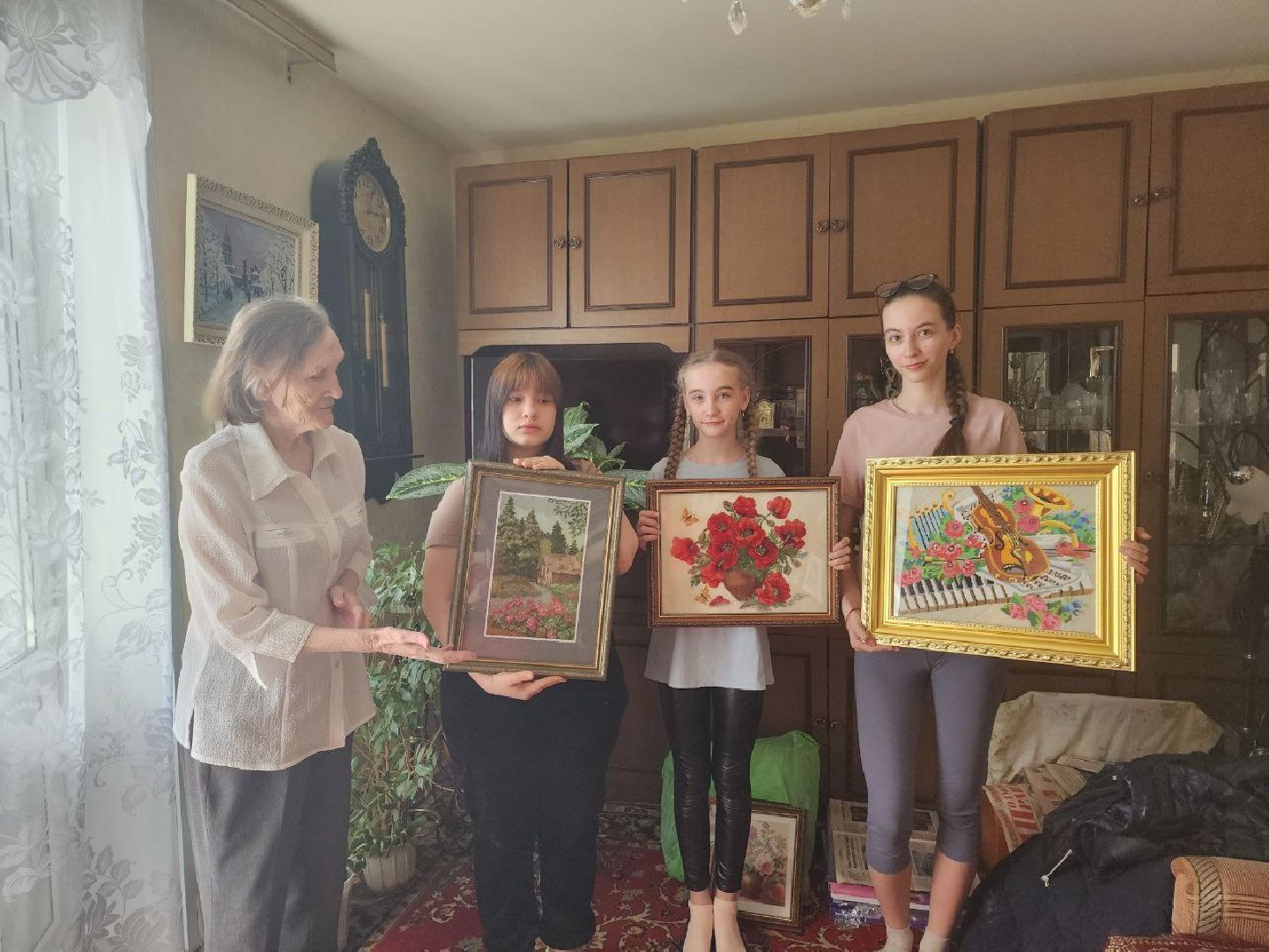 чехов, бабушка, выставка, предметы старины, общество, музей,