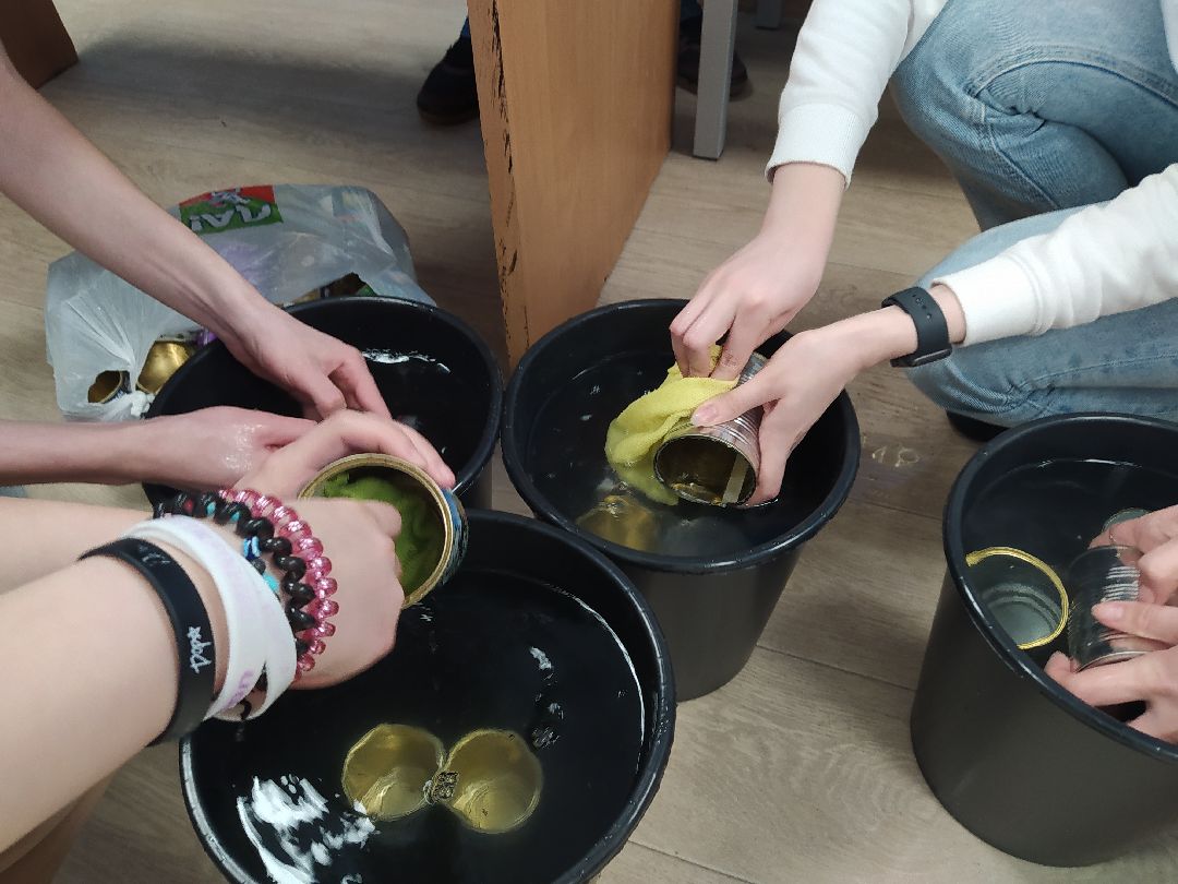 Волонтёрство, СВО, свечи