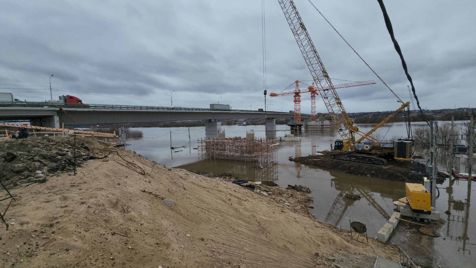серпухов, мост через оку, строительство моста, паводок на оке, трасса М2,