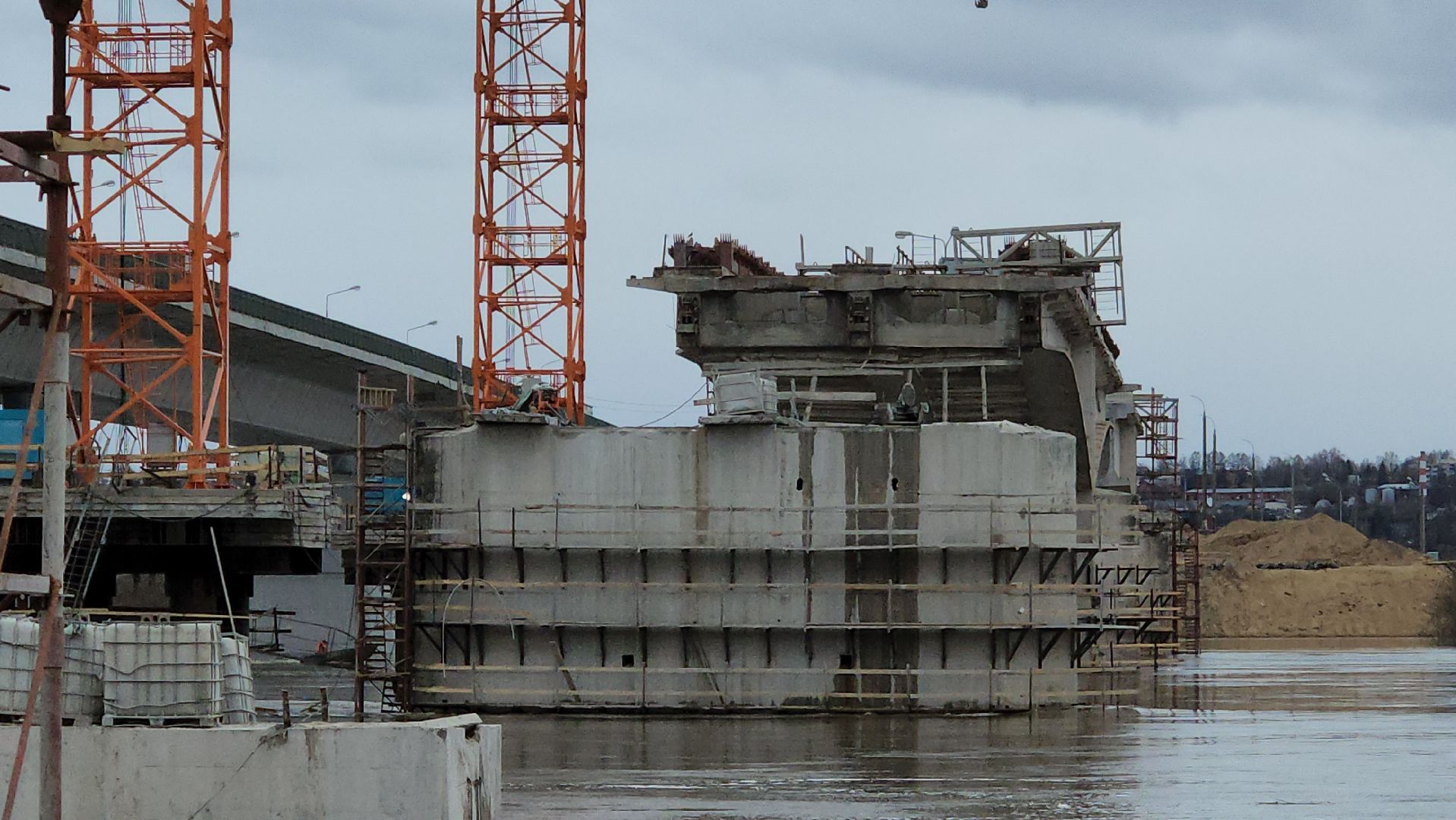 серпухов, мост через оку, строительство моста, паводок на оке, трасса М2,