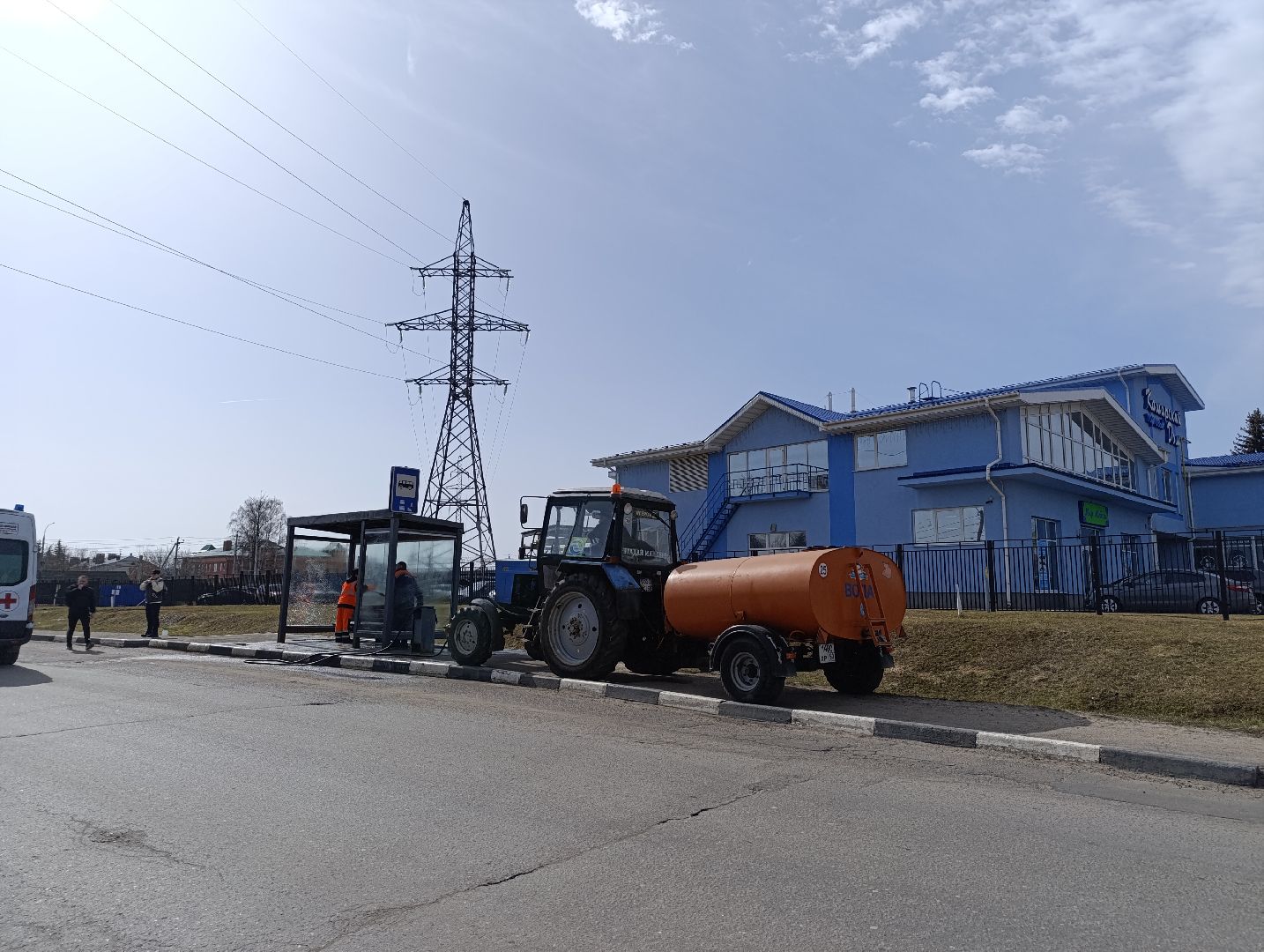 Бронницы, Влажная уборка остановок, месяц чистоты и благоустройства,
